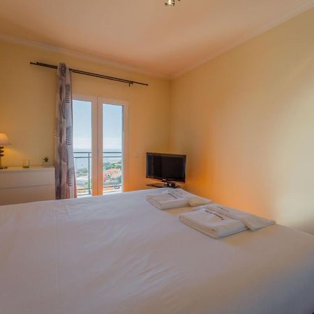 Flh Garajau Fantastic Ocean View With Balcony Διαμέρισμα Φουνκάλ Εξωτερικό φωτογραφία